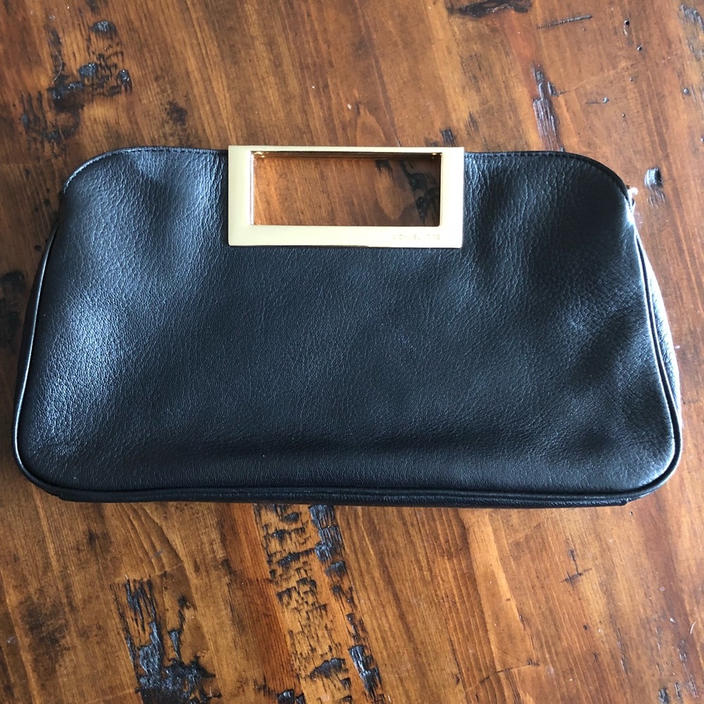 Michael Kors Berkley black leather clutch - Picture 2 of 7